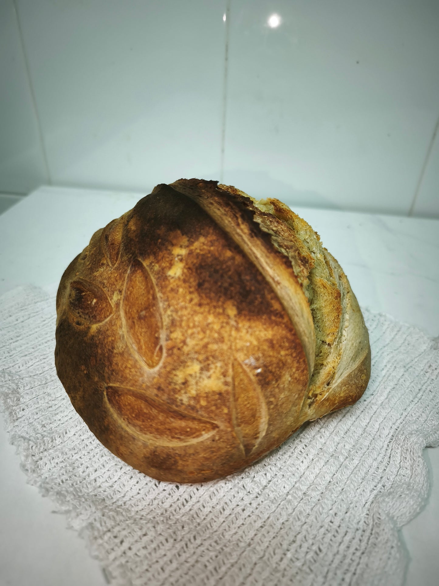 Pão Artesanal de Massa-mãe com Cerveja Preta