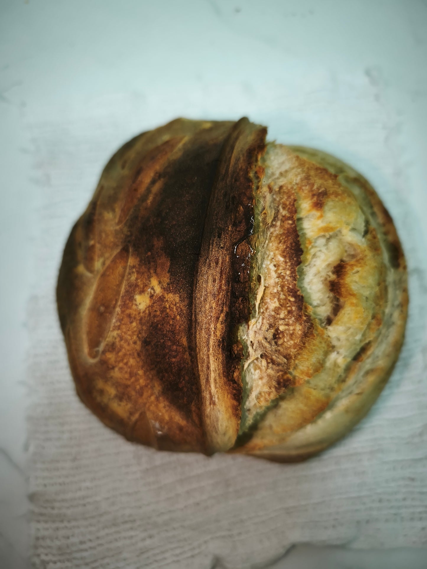 Pão Artesanal de Massa-mãe com Cerveja Preta
